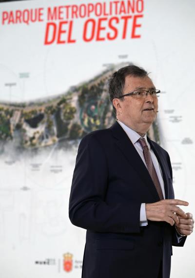 Baños y Mendigo relucientes: El Ayuntamiento de Murcia intensifica la limpieza en la pedanía