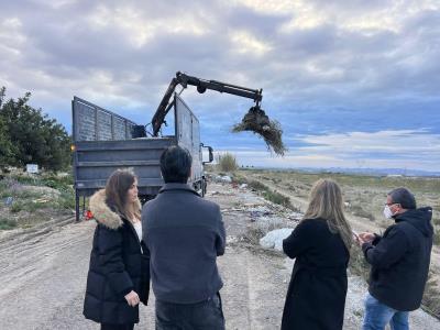El Ayuntamiento de Murcia refuerza la limpieza en Baños y Mendigo tras las fiestas